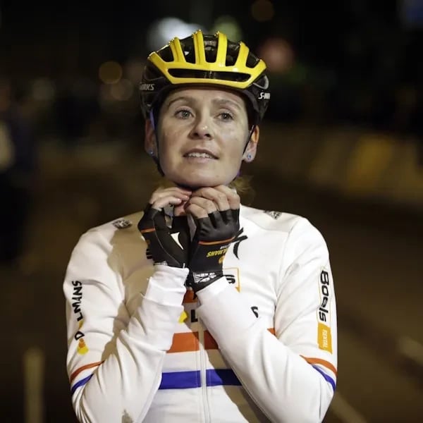 Nikki Harris - Brammeier